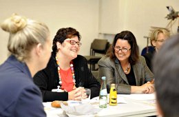 Dr. Kirsten Börchers (verdeckt), Prof. Dr. Dr. Bettina Pfleiderer, Gundel Köbke